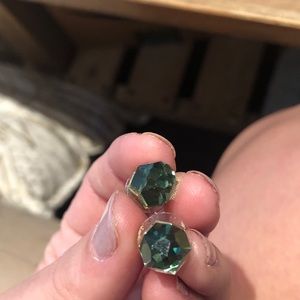 Large Swarovski crystal green studs!